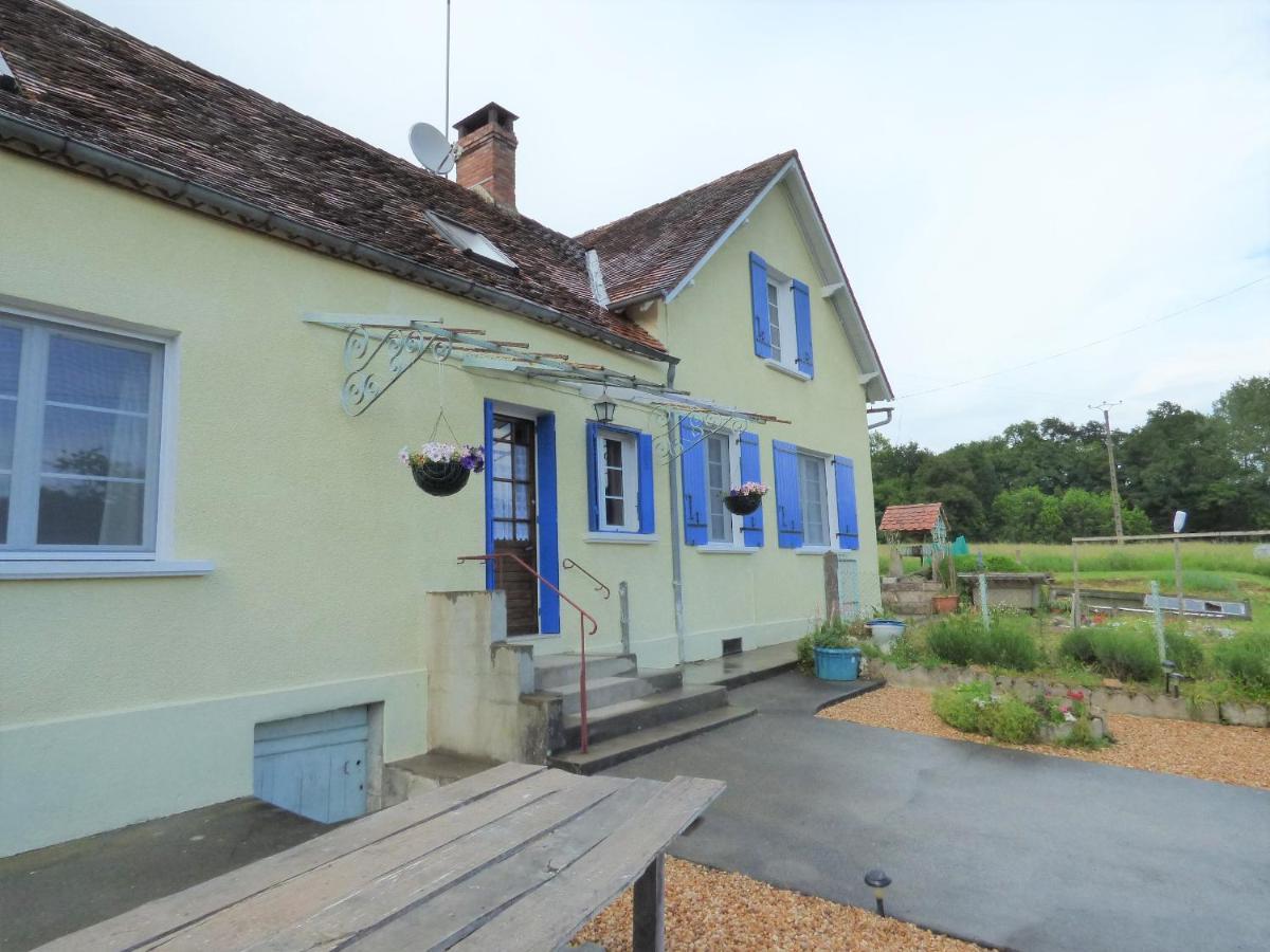 Bed and Breakfast Les Tibles Nanthiat Exteriér fotografie
